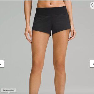 Lululemon Speed Up Low-Rise Lined Short 2.5" in Black, Size 6